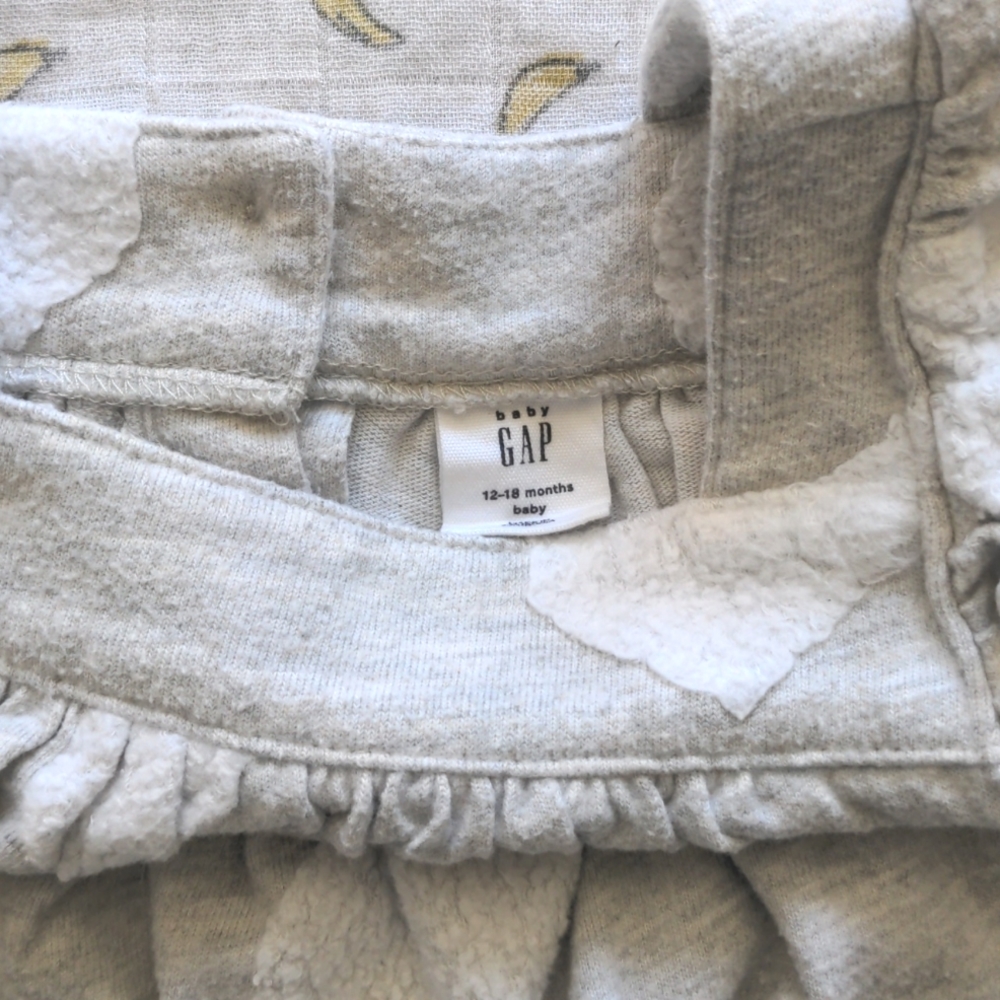 Baby Gap toddler romper one piece - Picture 3 of 3